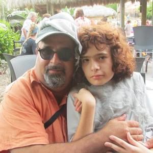 Meet your Posher, Max